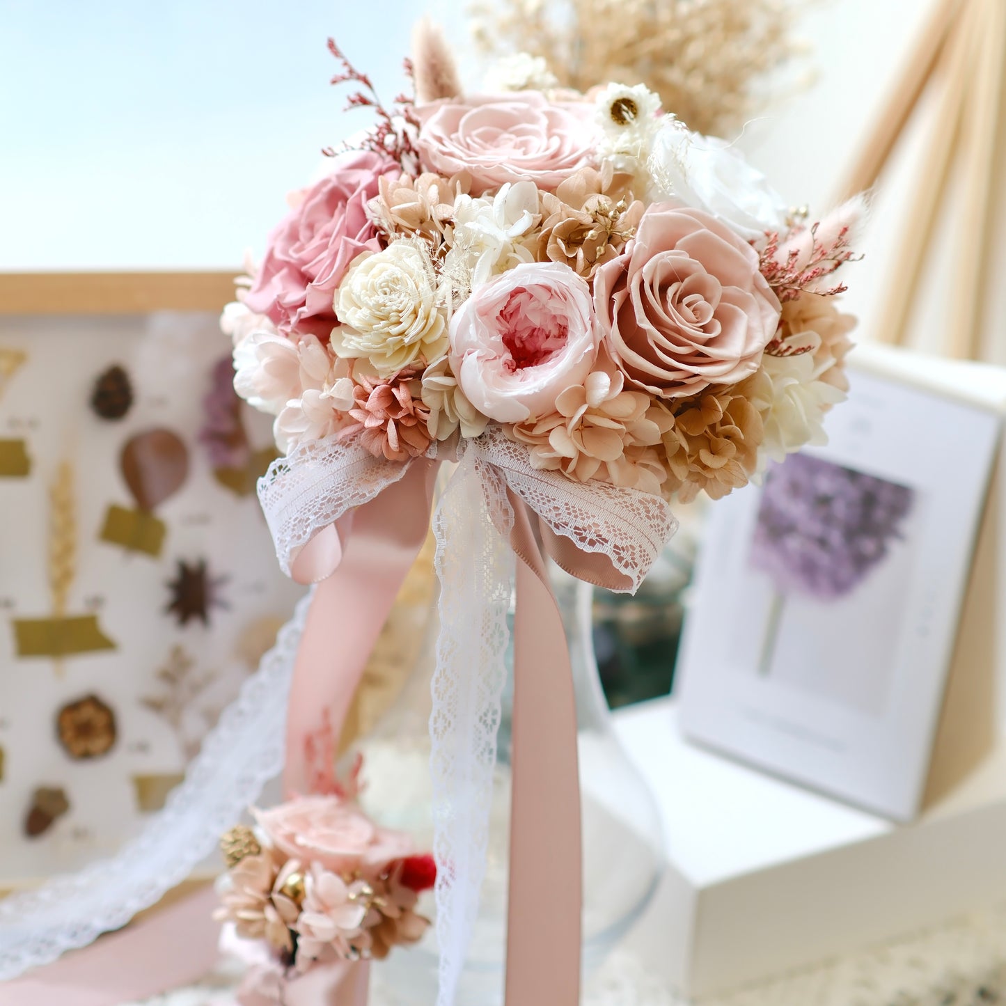 粉紅色保鮮花圓形花球｜Wedding Bouquet